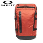【US限定色】 Oakley アウトドア バッグ Outdoor Backpack 登山 `ハイキング バックパック ブラック オークリー スポーツ バックパック リュック 旅行 デイパック 送料無料